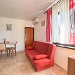 فيلة Mare1 With Pool, Sea View And Hydromassage بنجول