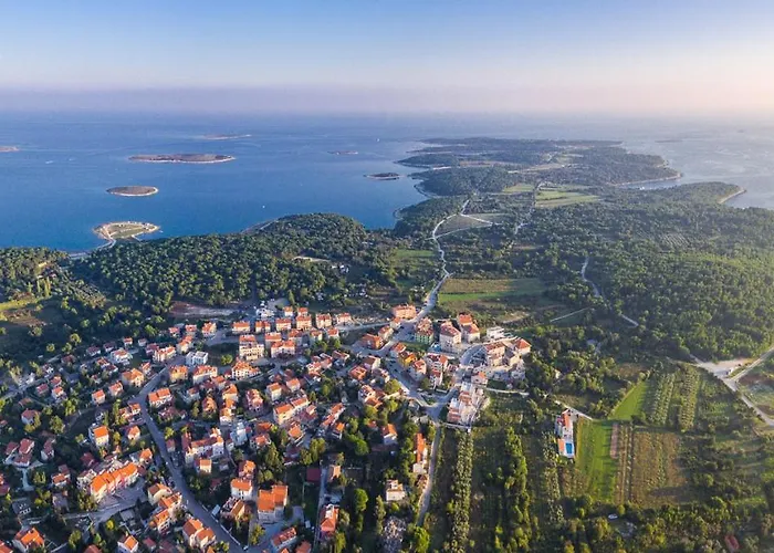 Mare1 With Pool, Sea View And Hydromassage Villa Banjole